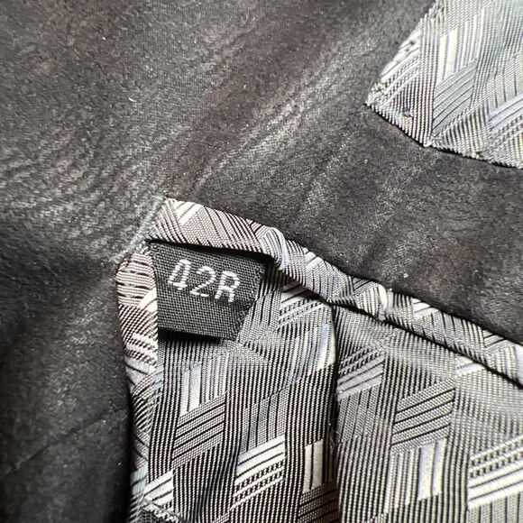 Jean-Paul Germain Two Button Double Vented Fully Lined Blazer 42R‎ (Blue) - Picture 5 of 6